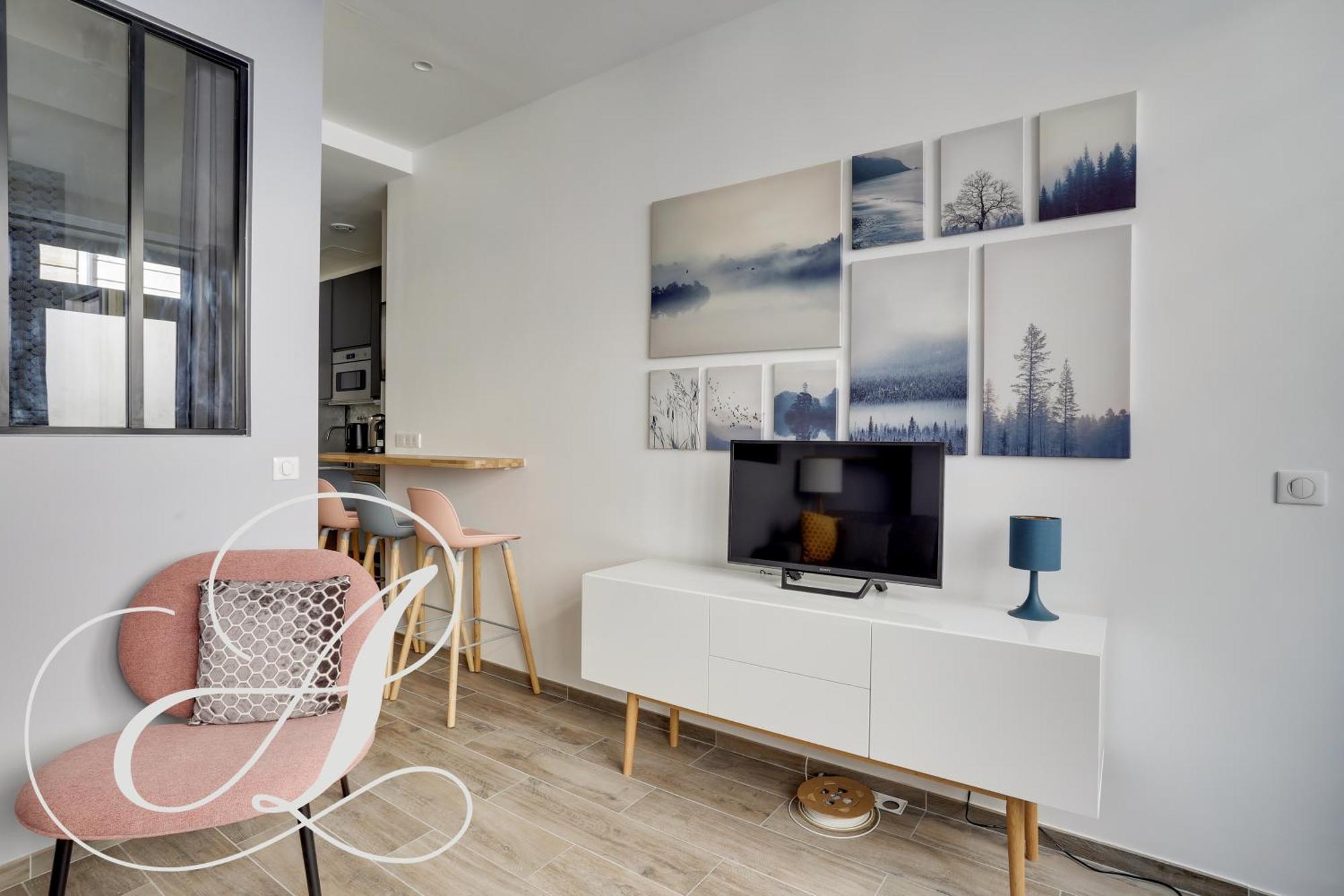 Appartement Cyrano, Moderne 2 14eme *